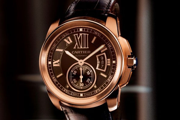 卡地亞手表表盤變色如何處理？（卡地亞表盤變色處理方法）