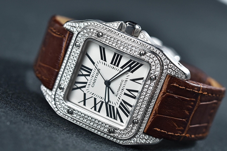 為什么卡地亞手表的機(jī)芯會(huì)生銹？