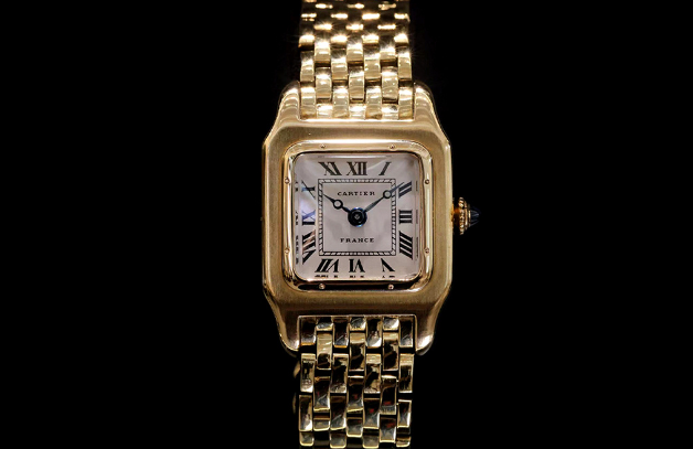 卡地亞手表磕碰有凹痕怎么辦？修復(fù)步驟是什么？