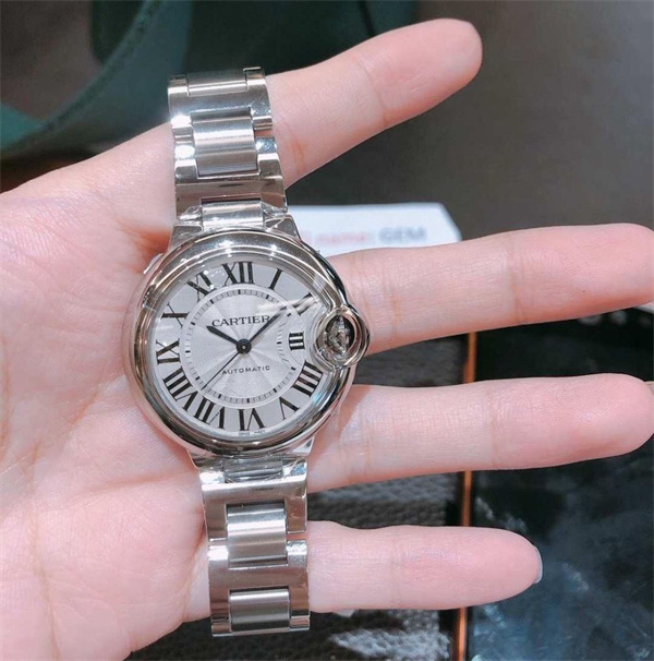 卡地亞手表進(jìn)水了處理技巧詳解（圖）