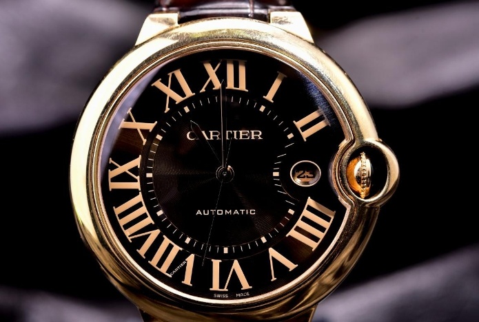 卡地亞機械表機芯生銹處理方法深度解析（保養(yǎng)與修復技巧指南）（圖）