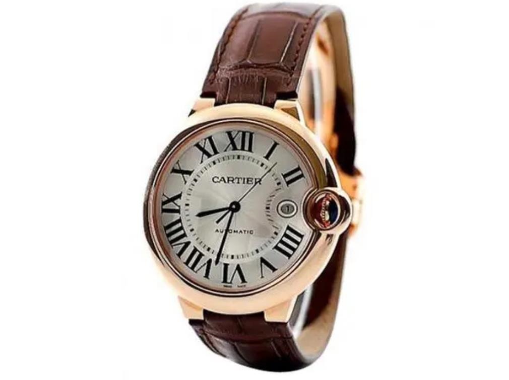 卡地亞表蒙劃痕原因解析（保養(yǎng)與修復(fù)小貼士）（圖）