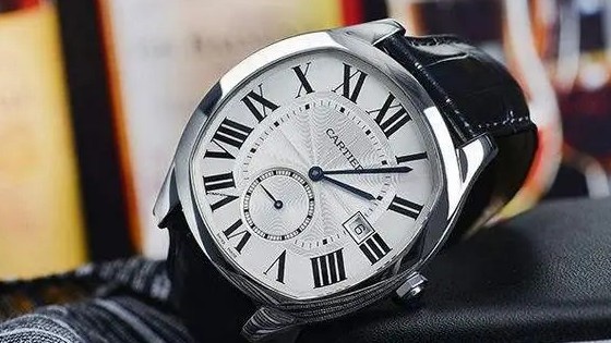 卡地亞手表表帶太松？這份實用攻略助你煥新佩戴體驗！（圖）