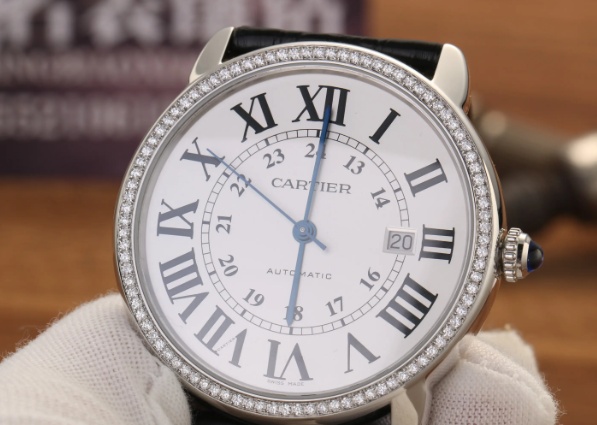 手表表針脫落？掌握這招卡地亞手表急救秘籍?。▓D）